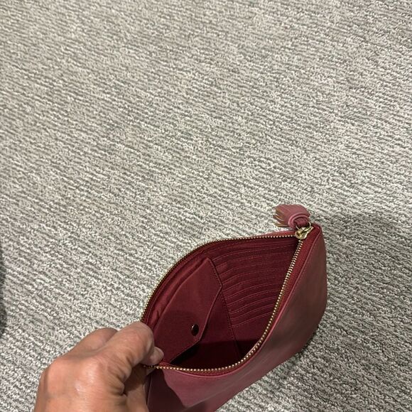 Cute  clutch - Picture 2 of 2